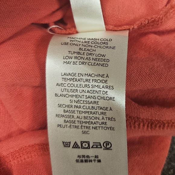 Free People/We the Free collection NWT red women's v-neck tank top - Picture 2 of 7